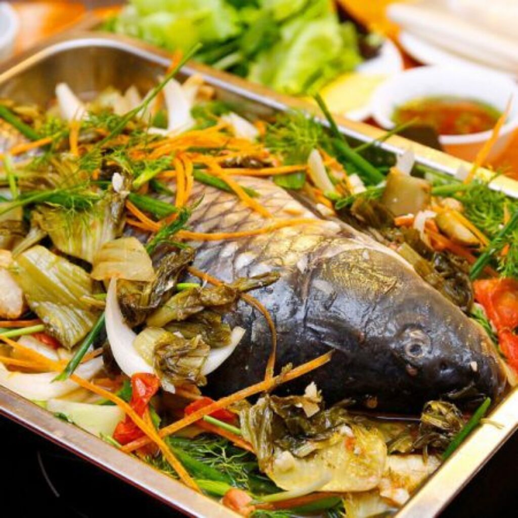 Hương vị ngọt thanh của cá chép om dưa trong bữa cơm Việt