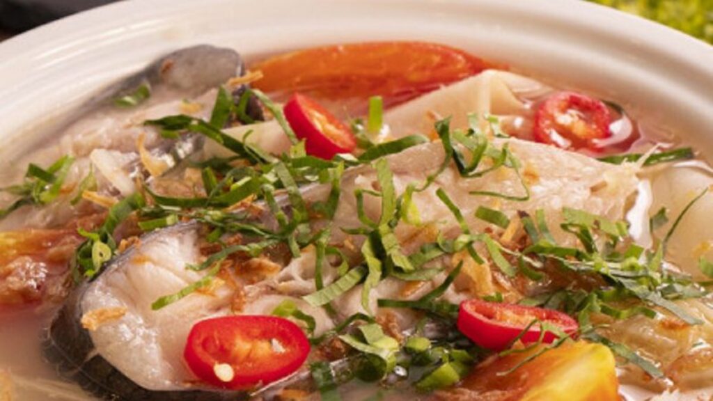 Công thức cá nấu măng chua siêu bắt cơm 